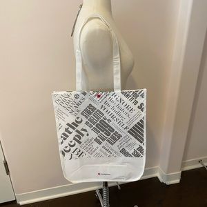 Lululemon reusable bag